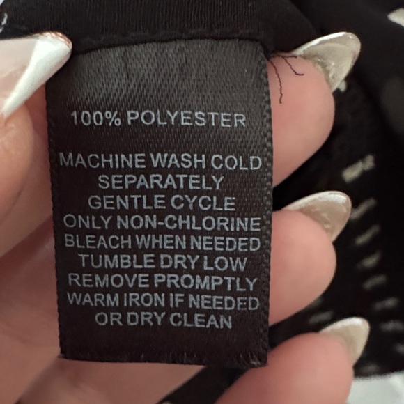 White House Black Market Sleeveless Polka Dot Blouse - Picture 6 of 8